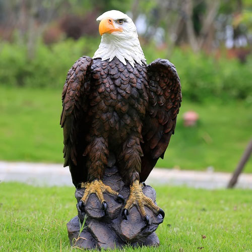 Bald Eagle Garden Statue